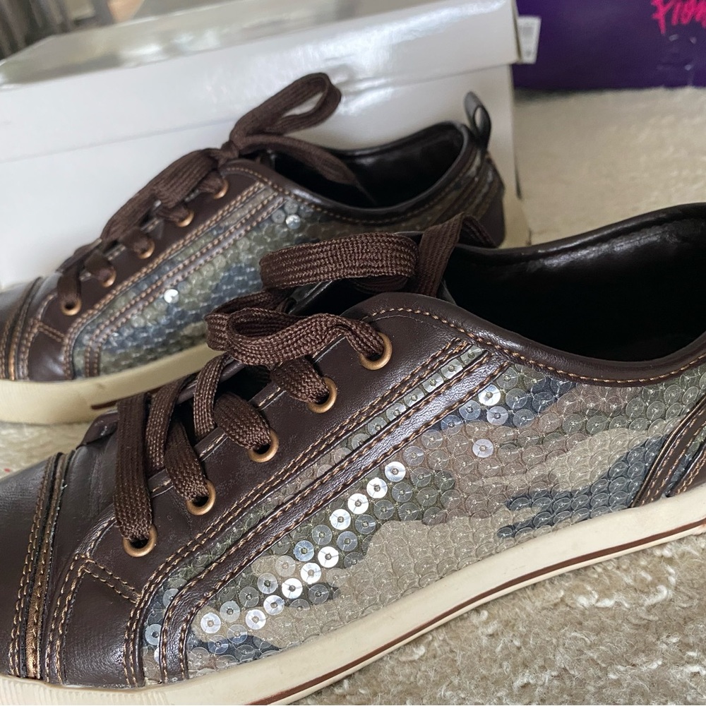 Camo Sequin and Brown Sneaker Kathy Van Zeeland Woman’s Size 8